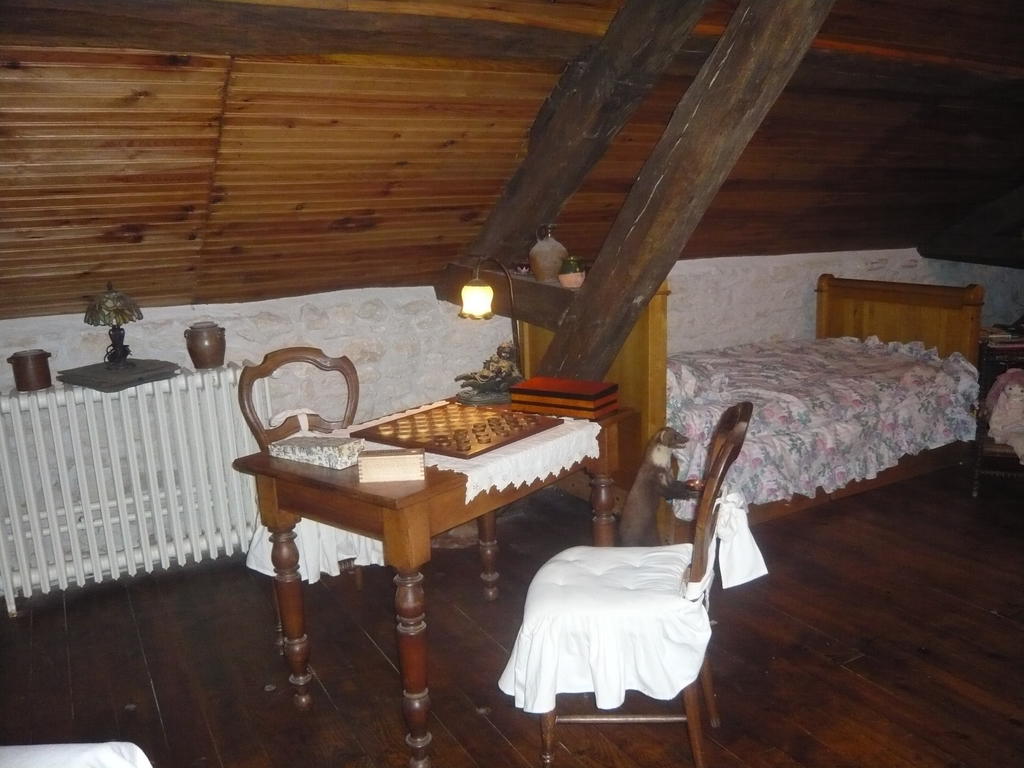 Bed and Breakfast La Petite Ferme Vouzeron Exterior foto