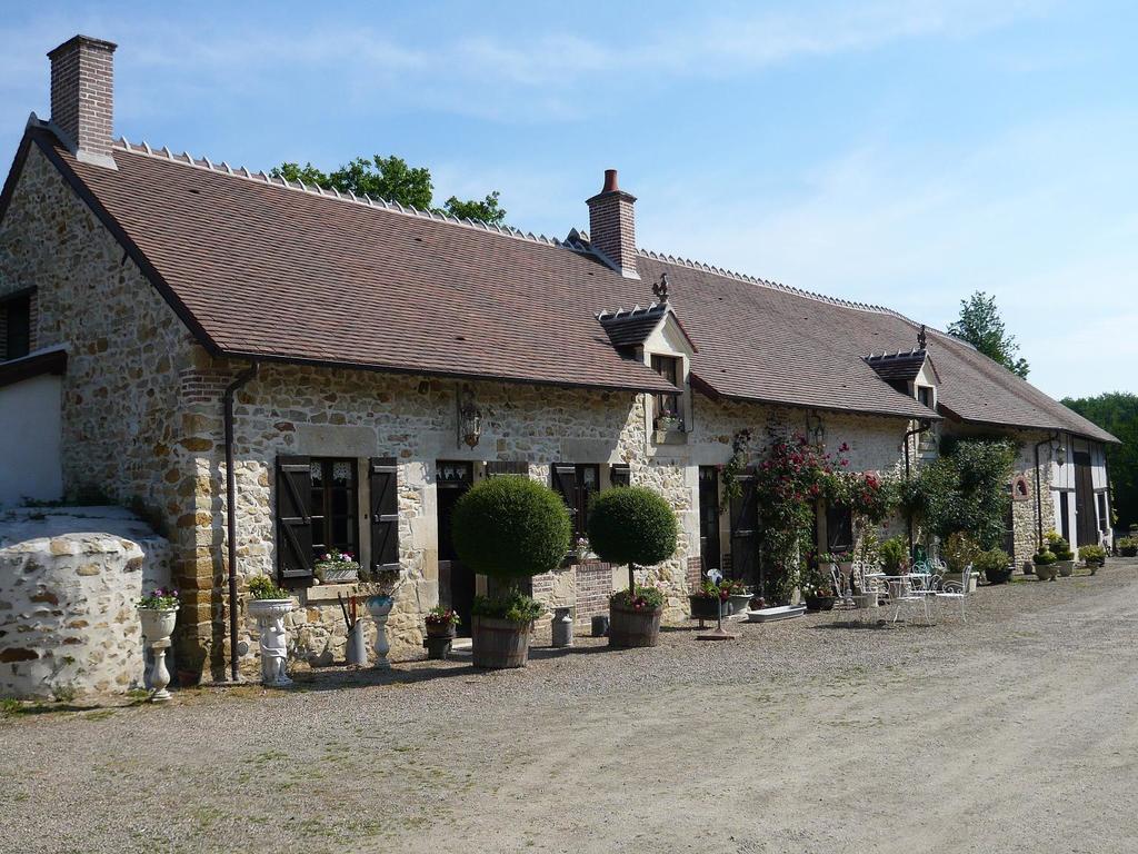 Bed and Breakfast La Petite Ferme Vouzeron Exterior foto