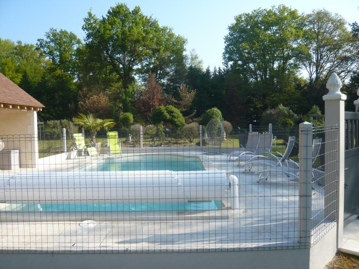 Bed and Breakfast La Petite Ferme Vouzeron Exterior foto