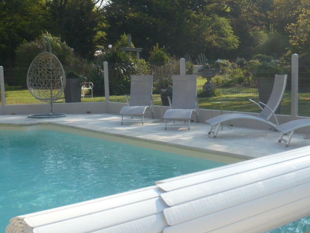 Bed and Breakfast La Petite Ferme Vouzeron Exterior foto